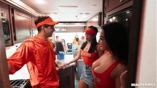 Traveling Fan Fuck Fest / Reality Kings