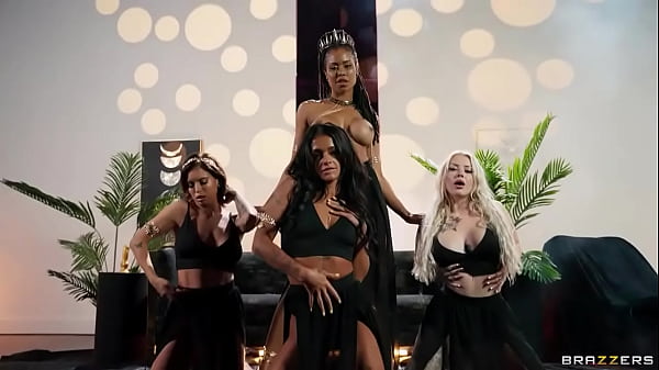 What A Fucking Foursome! Kira Noir, Ryan Reid, Nichole Saphir, Jesse Pony / Brazzers/ Enter XVPROMO on official site for discount